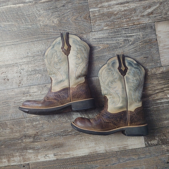 Ariat Fatbaby Cowgirl Boots size 6 1/2B - Picture 1 of 5